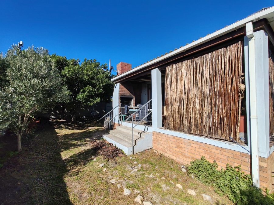 3 Bedroom Property for Sale in De Kelders Western Cape